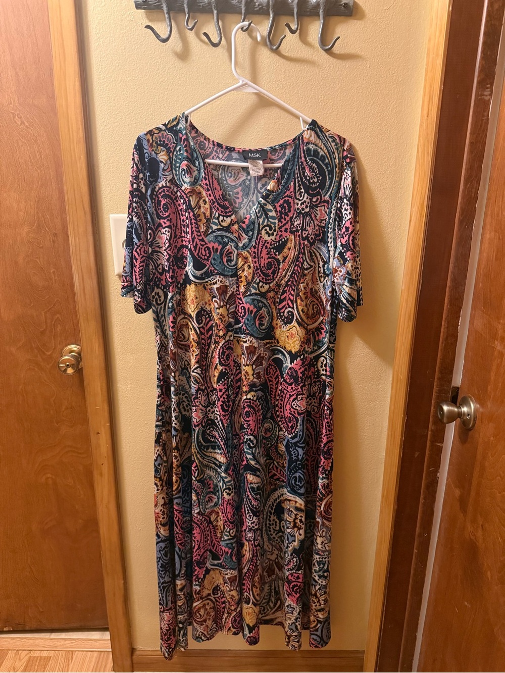 MSK Paisley V-Neck Midi Dress in Pink, Blue, Gold, Black
